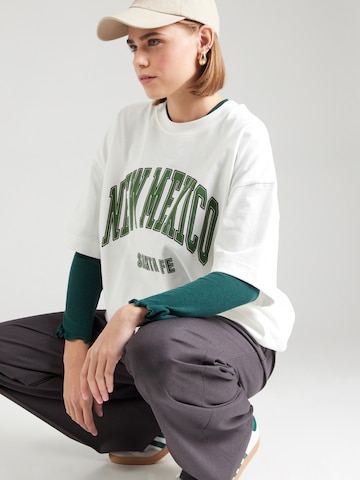T-shirt oversize 'New Mexi' TOPSHOP en blanc