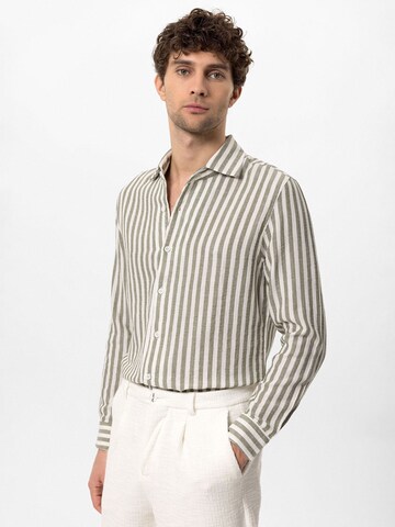 Antioch Regular fit Button Up Shirt in Green
