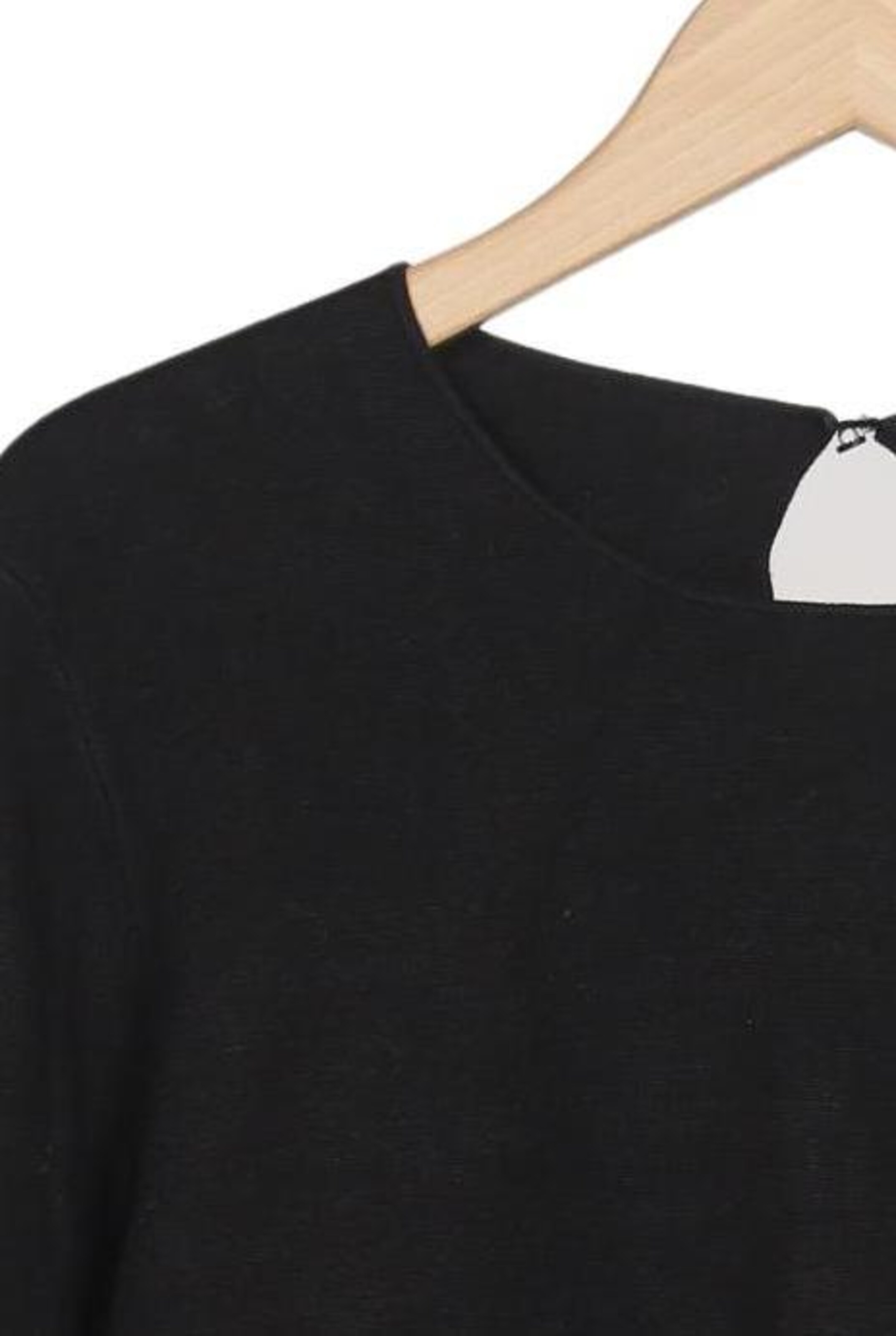 HALLHUBER Sweater & Cardigan in L in Black