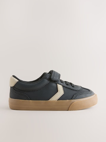 Next Trainers in Black