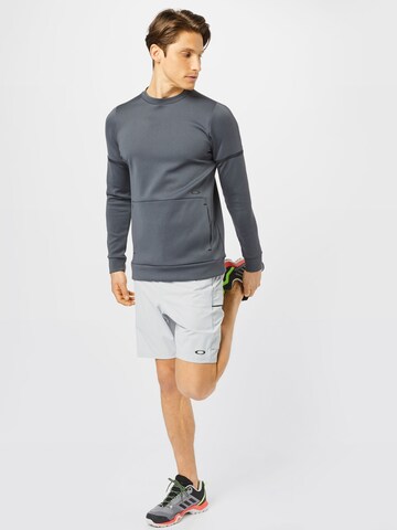 Regular Pantalon de sport OAKLEY en gris