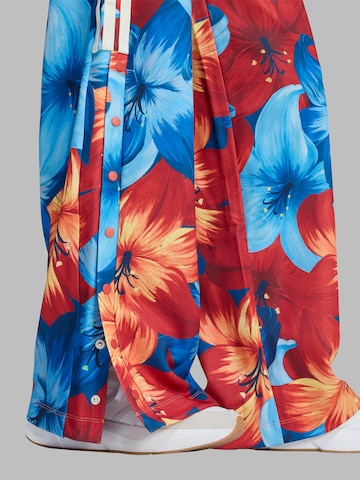 ADIDAS SPORTSWEAR Loosefit Παντελόνι φόρμας 'Adidas x Farm Rio House Of Tiro' σε μπλε