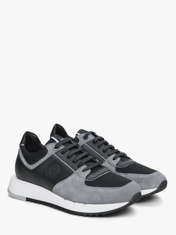 Baskets basses '09-4653' Estro en noir