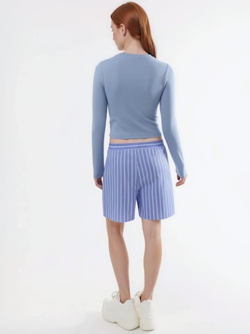 Busem - Camisa em azul