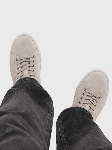 Sneaker low 'TUCKER' de la AllSaints pe gri