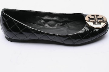 Tory Burch Flats & Loafers in 37 in Black: front