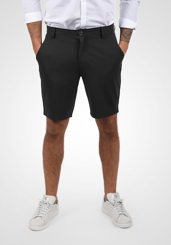 BLEND Regular Chinoshorts 'Codie' in Schwarz: predná strana