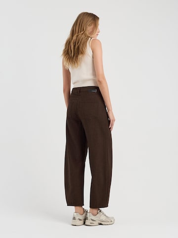 Regular Pantalon '94SARINA ' Gang en marron