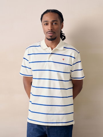 T-Shirt Next en blanc : devant
