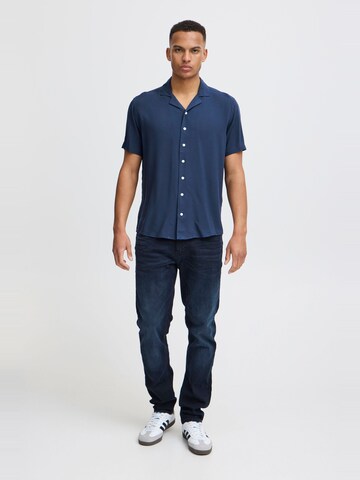 Coupe regular Chemise BLEND en bleu