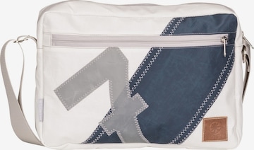 360 Grad Crossbody Bag in Blue: front