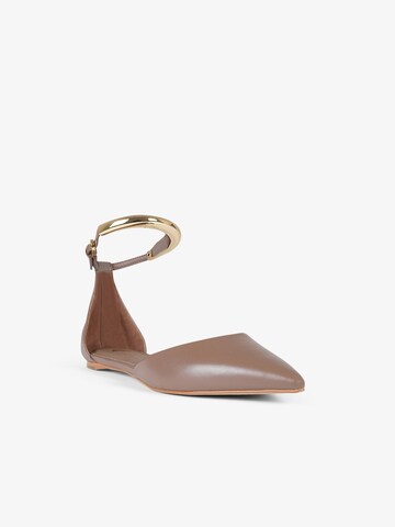 Ballerina di CARRANO in marrone: frontale