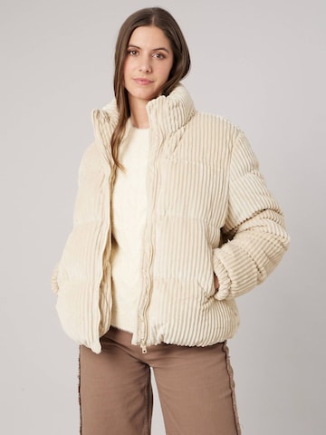 Deeluxe Wintermantel in Beige