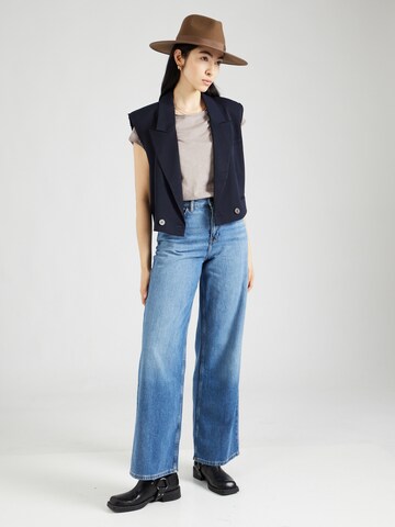 ESPRIT Футболка в Серый