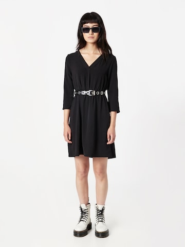 Robe 'Pauline' ABOUT YOU en noir