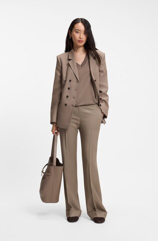 BOSS Flared Hose 'Gabardine ' in Braun