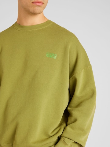 AMERICAN VINTAGE Sweatshirt in Groen
