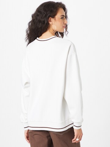 Sweat-shirt HOLLISTER en blanc