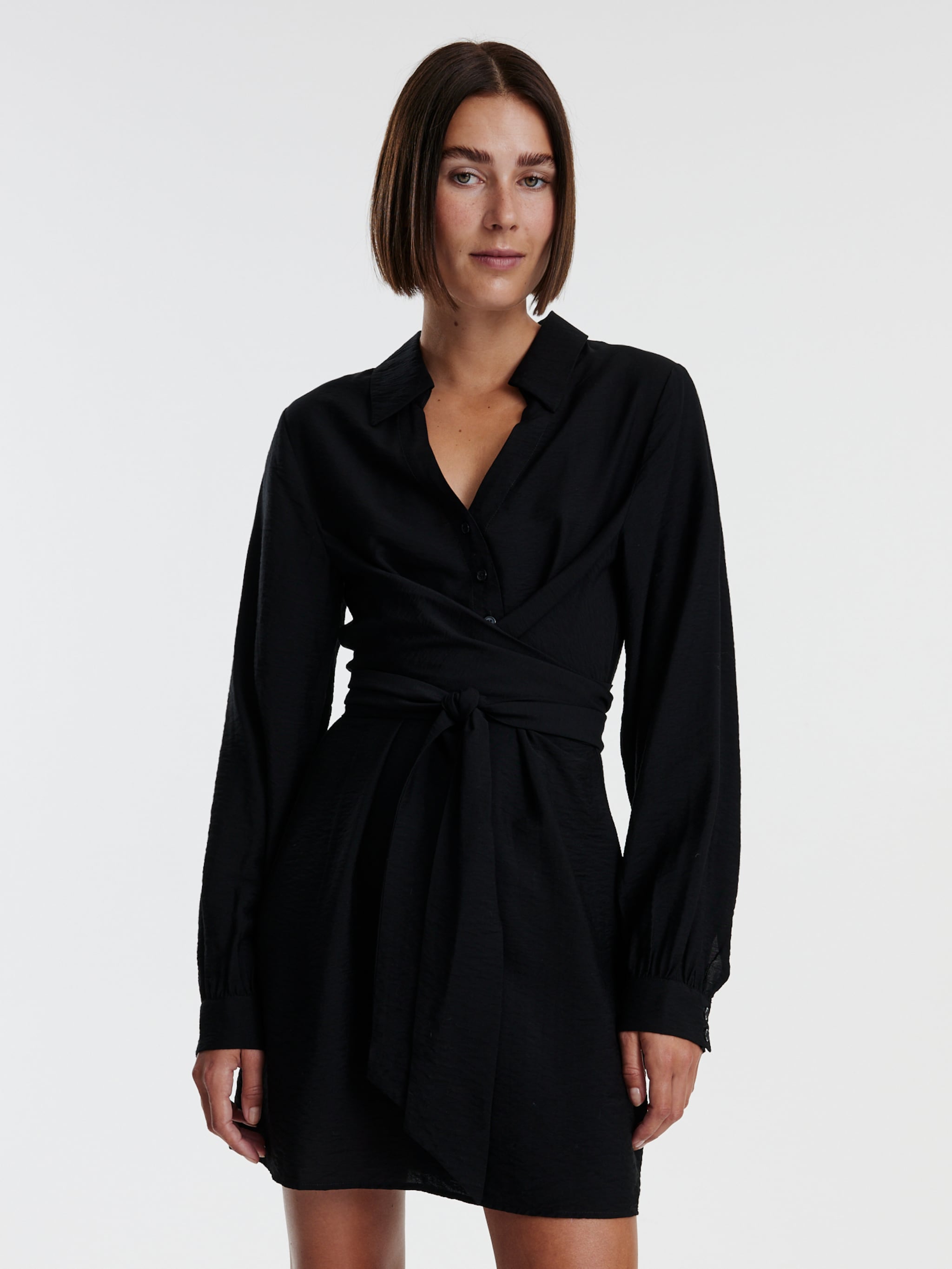 EDITED Produkte Kleid 'Chadia' schwarz