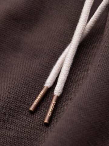 Ombre Regular Sporthose‌‌ in Braun