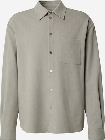 KARIA by Loris Karius - Ajuste regular Camisa en gris: frente