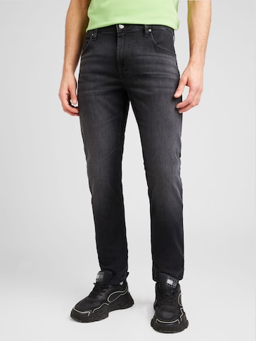 GUESS רגיל ג'ינס 'CHRIS' בשחור: מלפנים