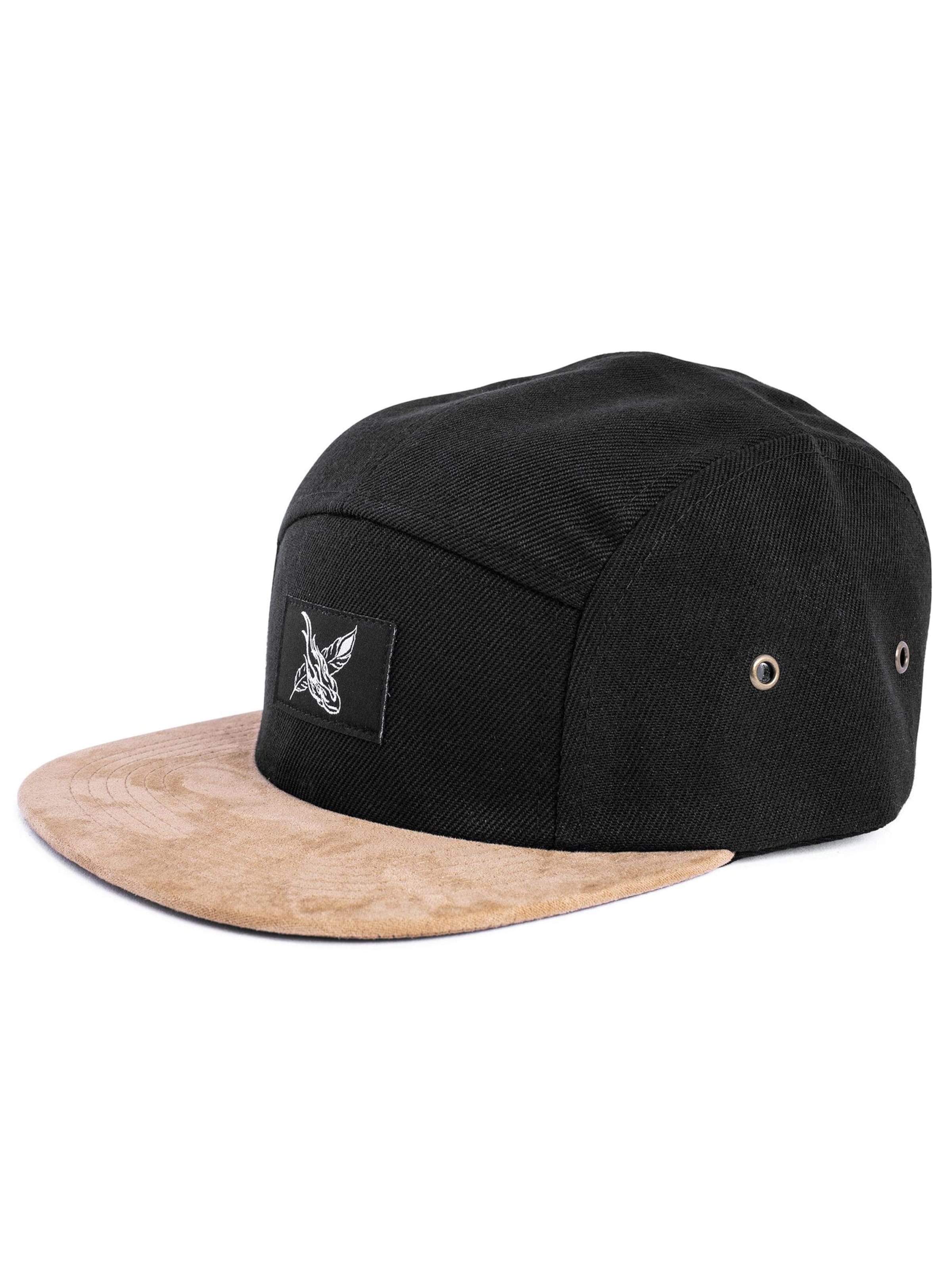 Blackskies Cap 'Port Fairy' in Black
