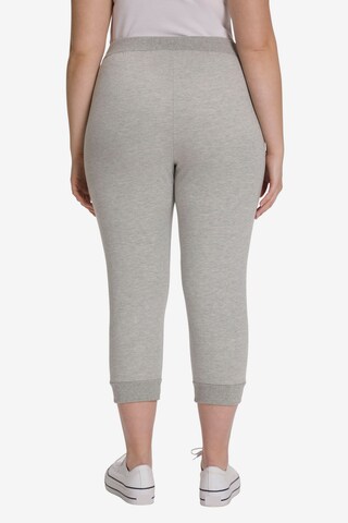 Loosefit Pantalon folklorique Ulla Popken en gris