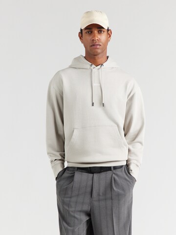 BOSS Tréning póló - szürke: elől