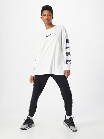 balta Nike Sportswear Marškinėliai