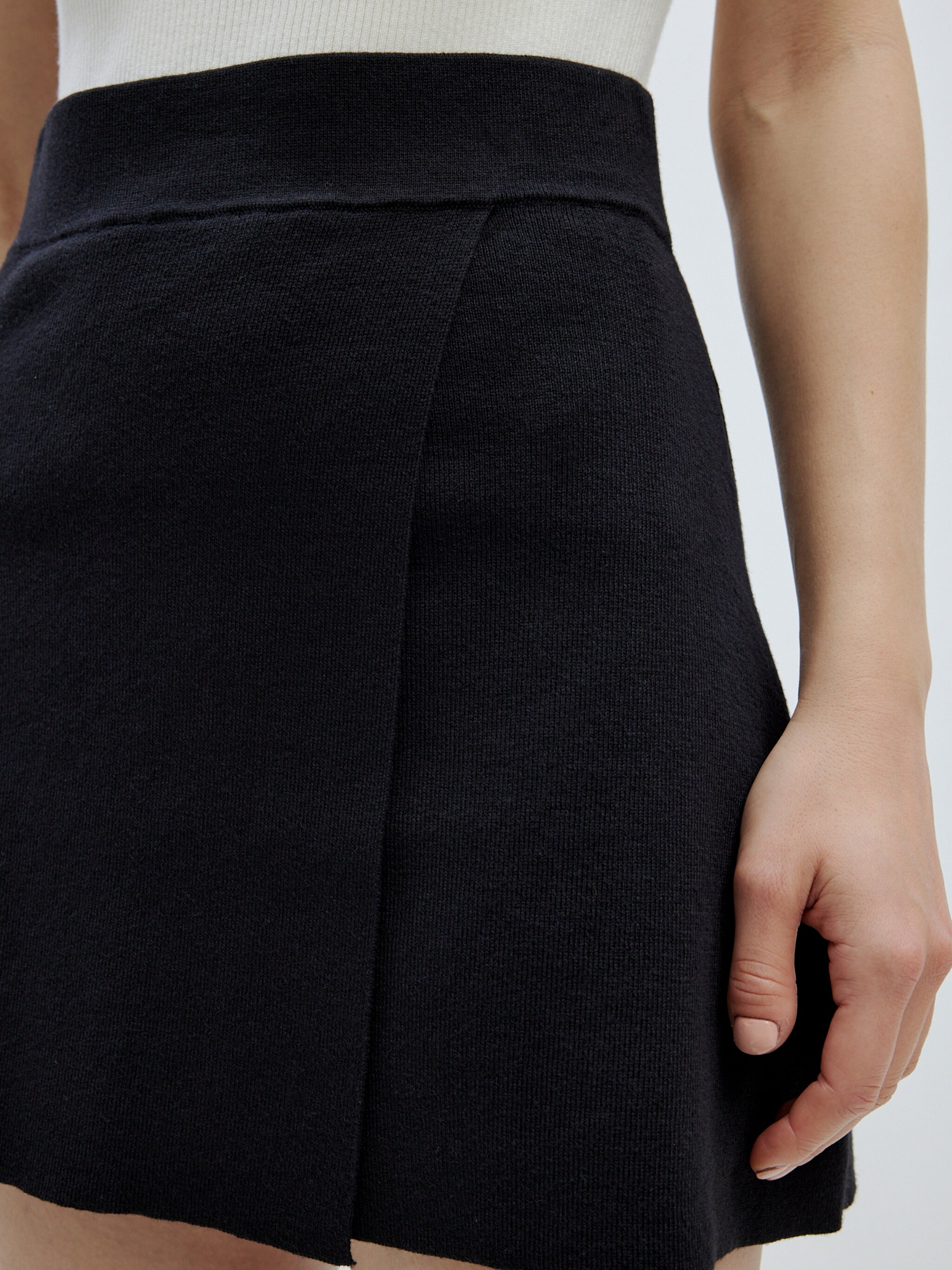 EDITED Producten Rok 'Francisca' Zwart