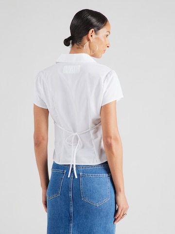 HOLLISTER Μπλούζα σε λευκό