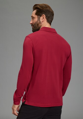 Man's World Shirt in Red