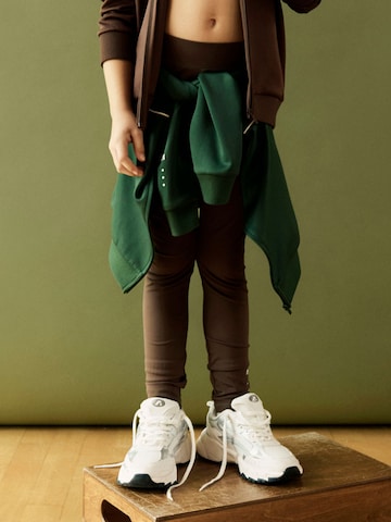 NAME IT Skinny Leggings in Bruin: voorkant