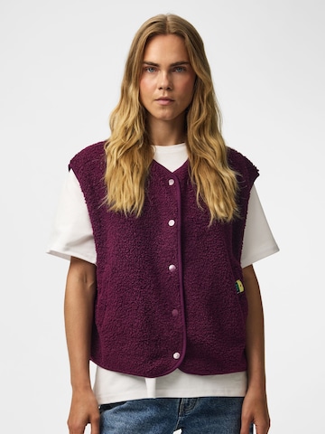PIECES - Chaleco 'PCKATTY' en rojo: frente
