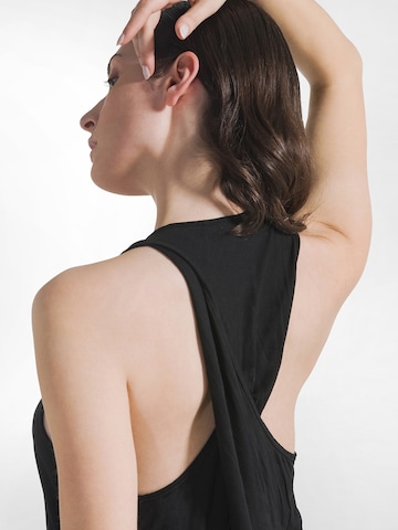 DEHA Sporttop in Zwart