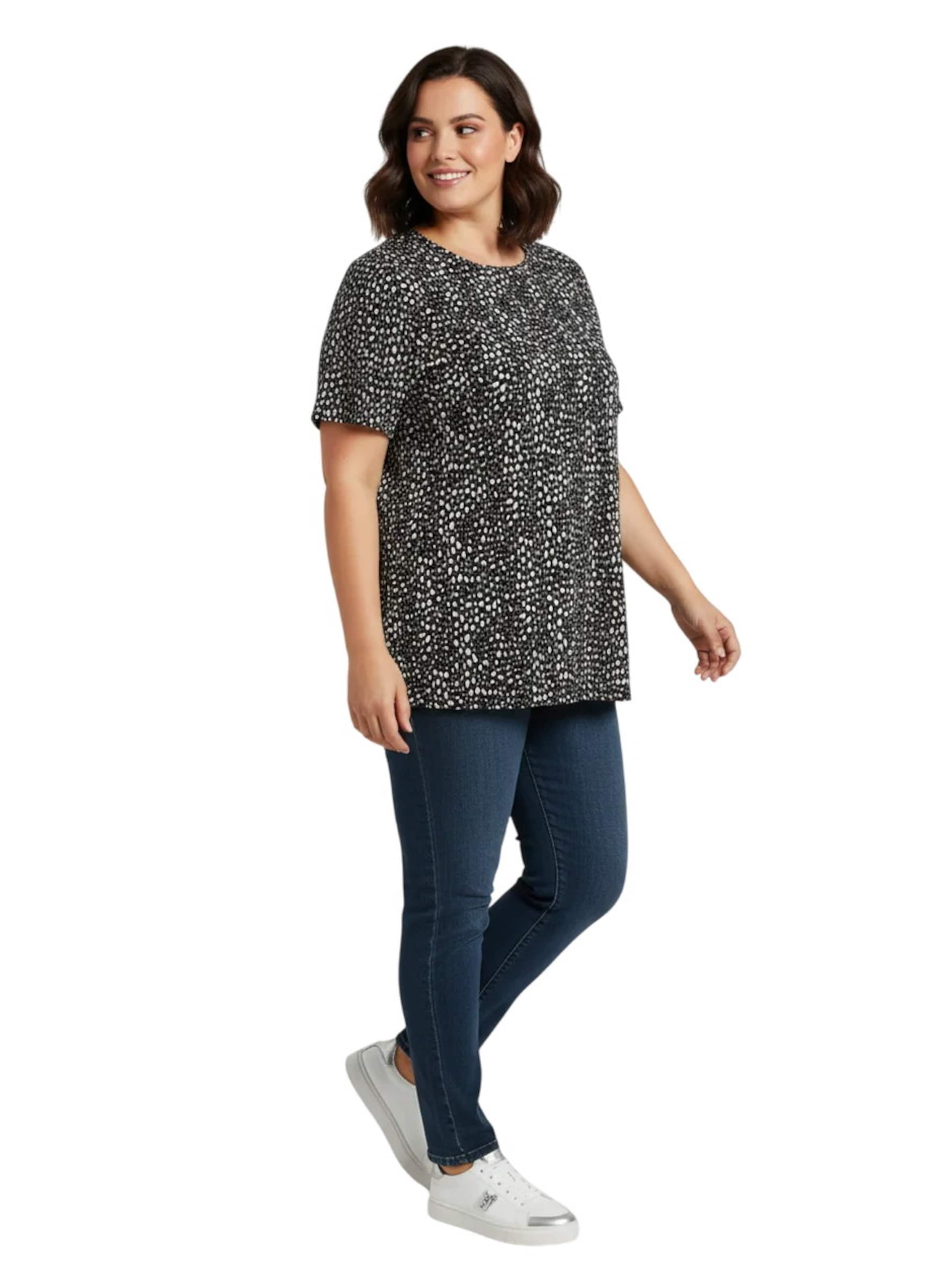 Shape Of You Shirt in Zwart