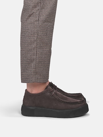 Crickit Sneaker ' UTA ' in Braun: Vorderseite