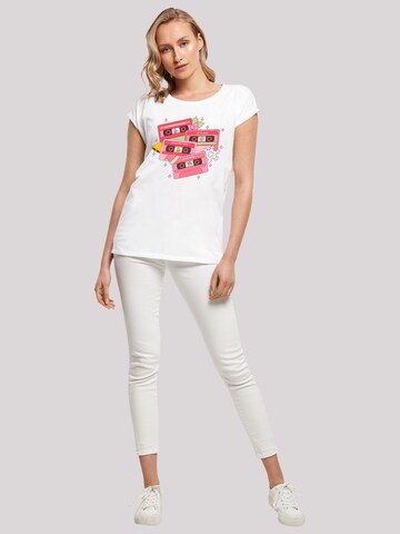 T-shirt 'Christmas Retro Song Tapes Pink' F4NT4STIC en blanc
