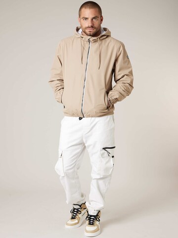 Veste mi-saison 'Vinny' Deeluxe en beige