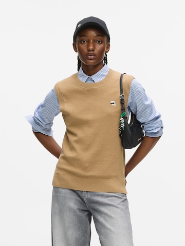 Karl Lagerfeld Neuletoppi värissä ruskea: etupuoli