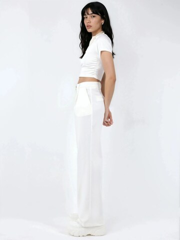 Wide leg Pantaloni di Hiccup in bianco