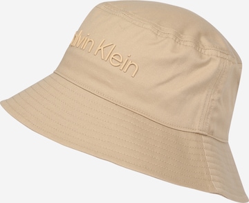 Pălărie de la Calvin Klein pe bej: față
