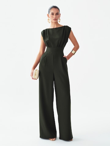 Tuta jumpsuit 'Sumi' di Willa in verde