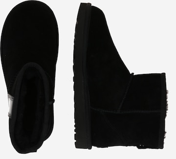 UGG Boots 'CLASSIC MINI II' σε μαύρο