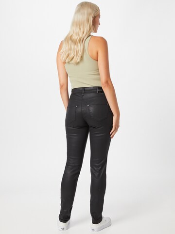 MAC Slimfit Jeans in Zwart