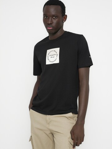 Maglietta 'JORCATSKILLS' di JACK & JONES in nero