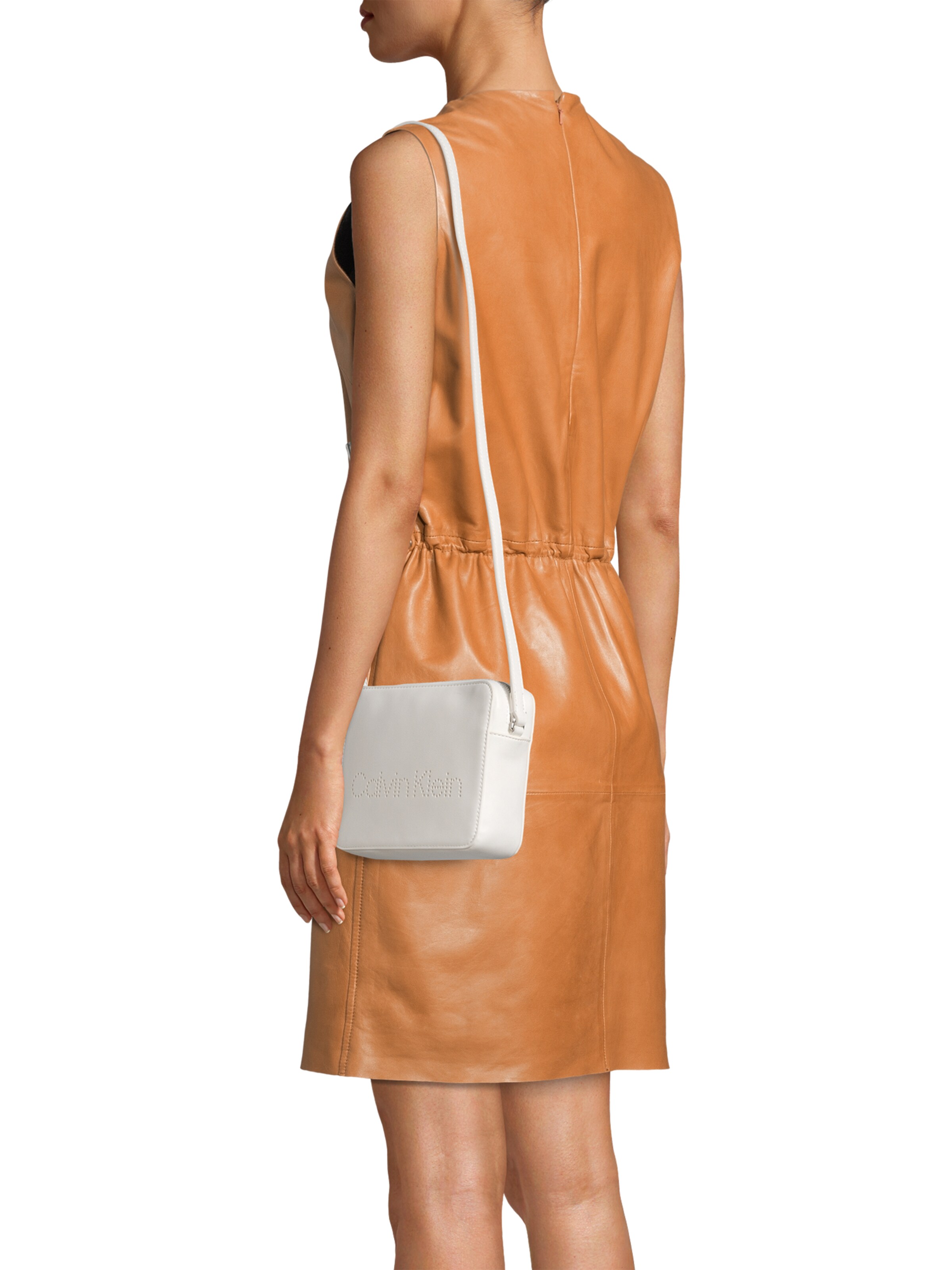 Frauen Taschen & Rucksäcke Calvin Klein Umhängetasche in Weiß - HA99017 Frauen Taschen & Rucksäcke Calvin Klein Umhängetasche in Weiß - HA99017