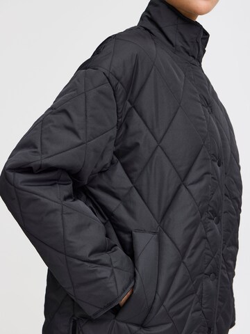 Veste mi-saison ' Belis ' b.young en noir