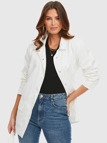 Threadbare Between-Seasons Coat 'Paris' in White: front